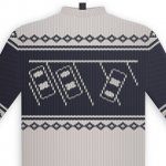 свитер с оленем.jpg